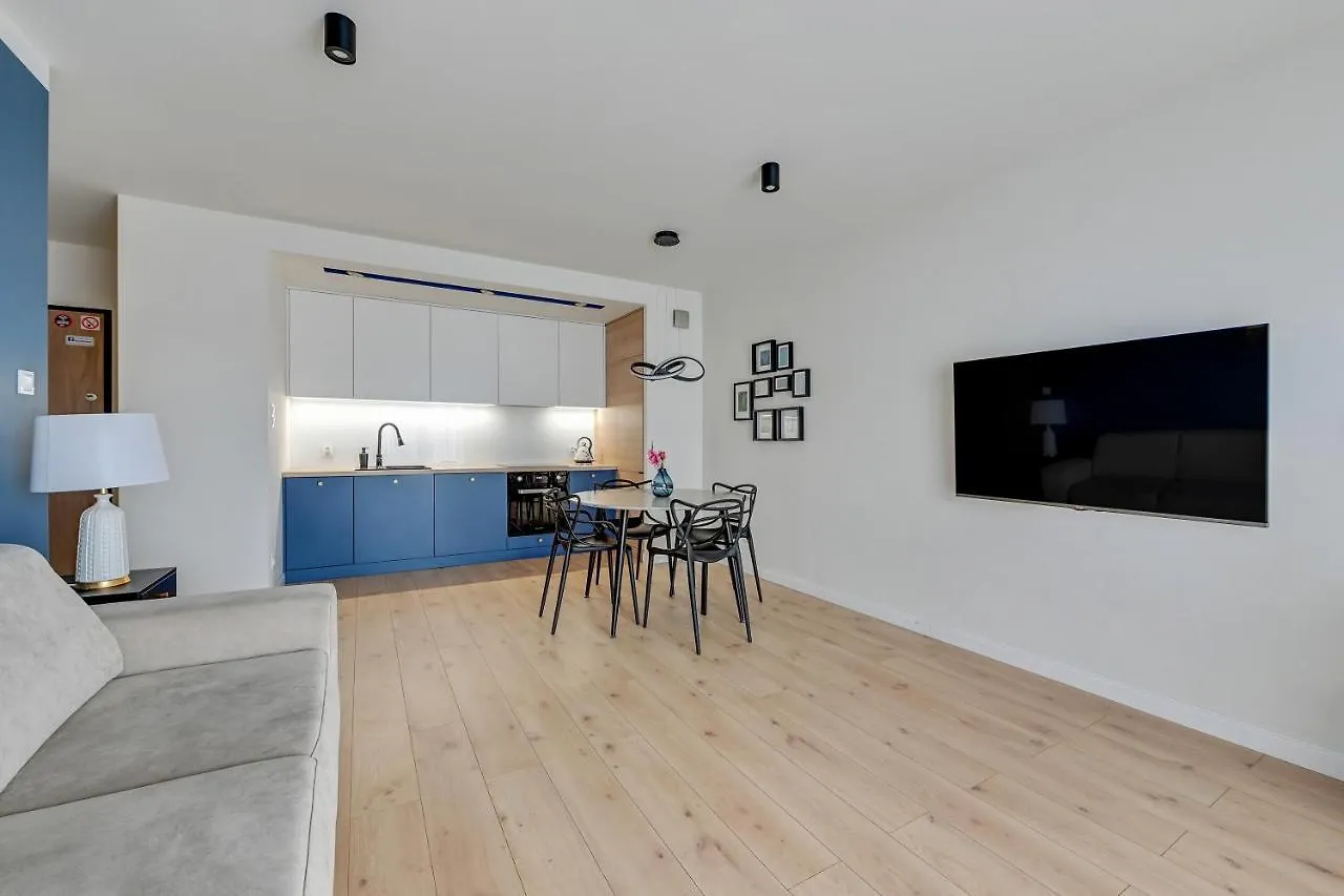 Julia By Q4Apartments - Close To The Beach Gdansk